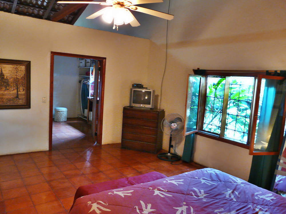 Bedroom1b
